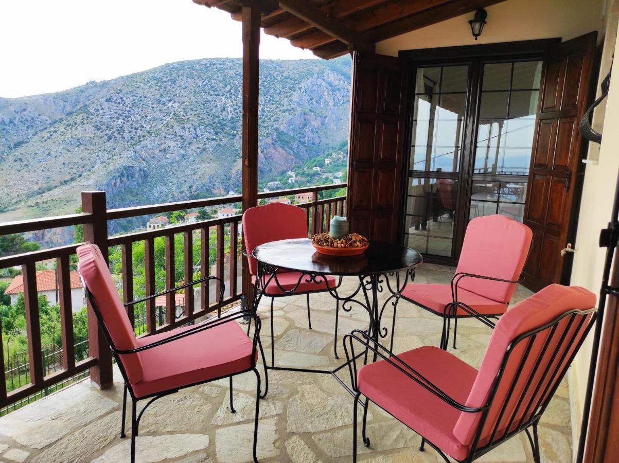 Villa Stagiates House Esterno foto