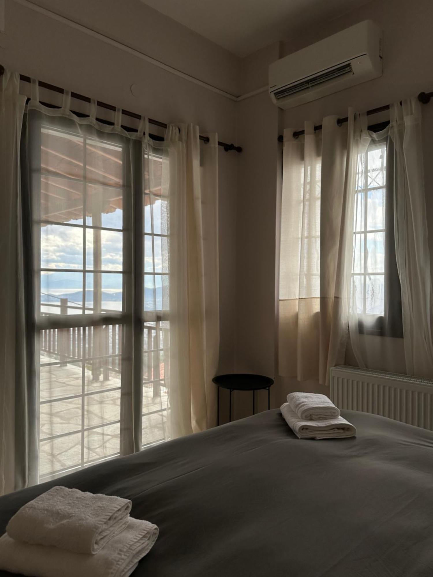 Villa Stagiates House Esterno foto